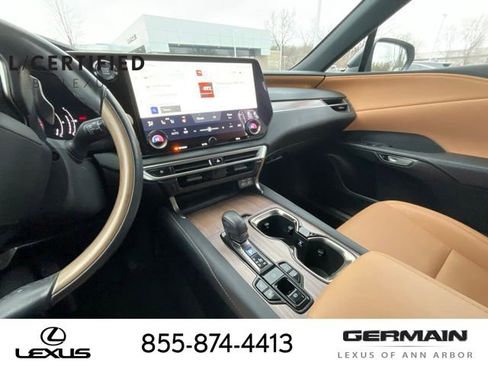 Used 2024 Lexus RX 350 Premium w/ Convenience Package image 20