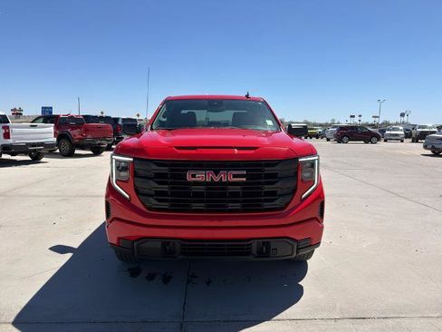 Used 2024 GMC Sierra 1500 Pro w/ Graphite Edition AWD/4WD image 9