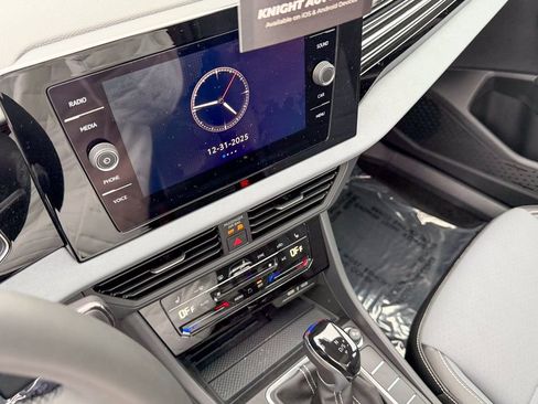 New 2026 Volkswagen Jetta SE image 18