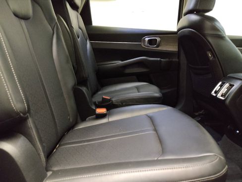 Used 2022 Kia Sorento X-Line EX AWD/4WD image 19