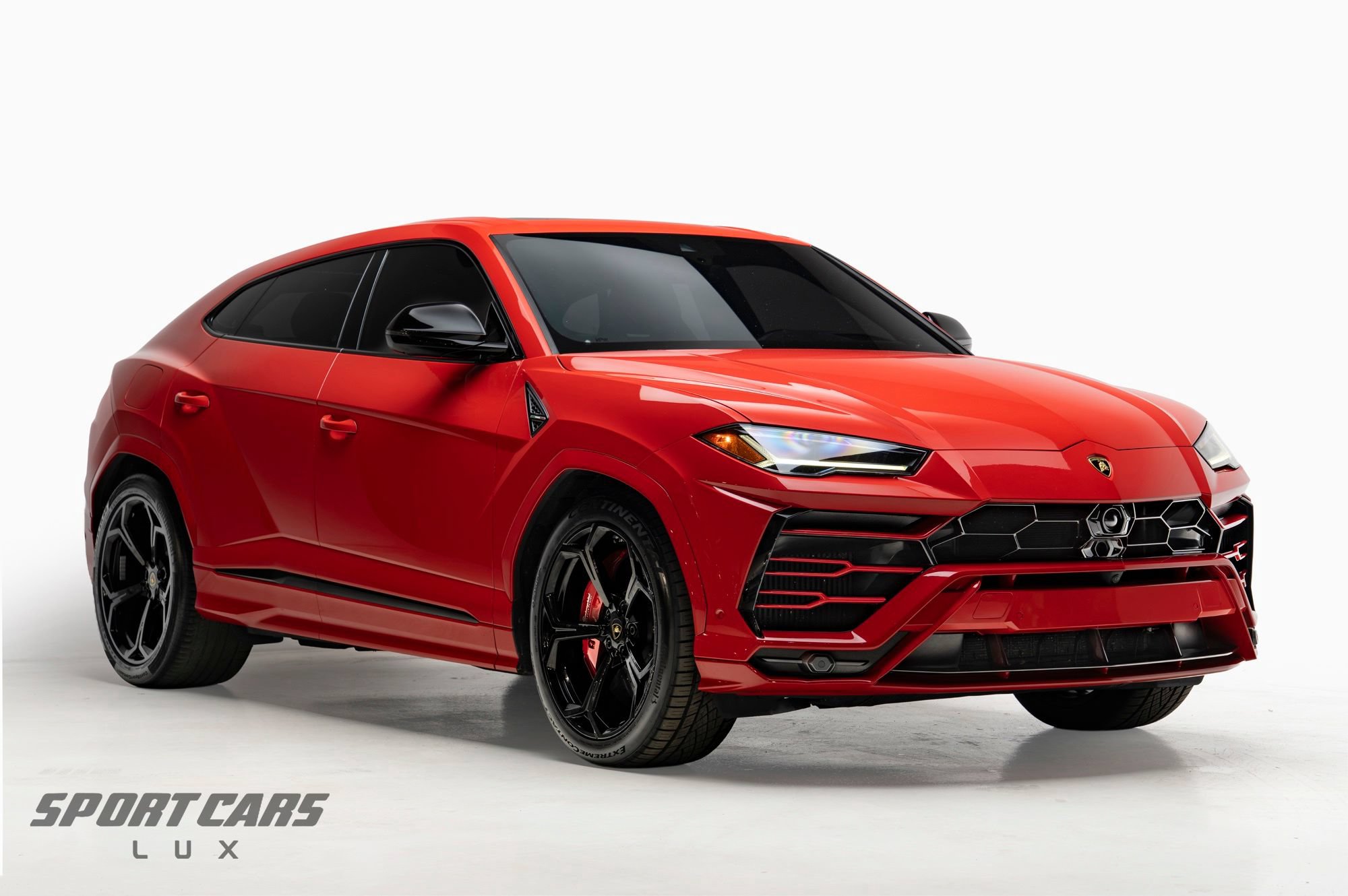 Used 2020 Lamborghini Urus AWD/4WD image 1