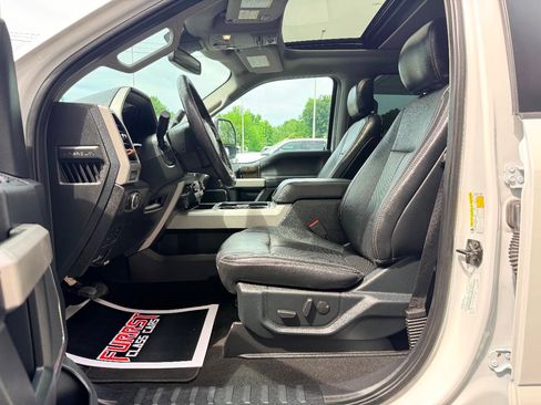 Used 2020 Ford F350 Lariat w/ Lariat Ultimate Package AWD/4WD image 20