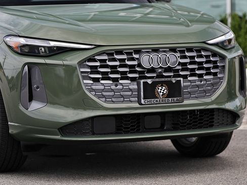New 2026 Audi Q5 Premium Plus AWD/4WD image 2