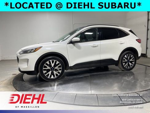 Used 2020 Ford Escape SEL image 4