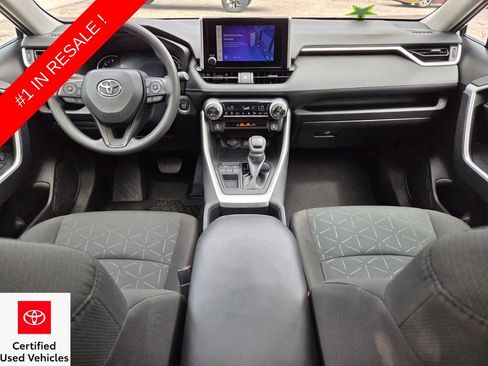 Used 2024 Toyota RAV4 XLE w/ Convenience Package image 5