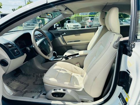 Used 2009 Volvo C70 T5 FWD image 27