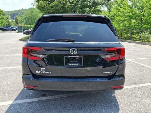 Used 2024 Honda Odyssey Sport image 5