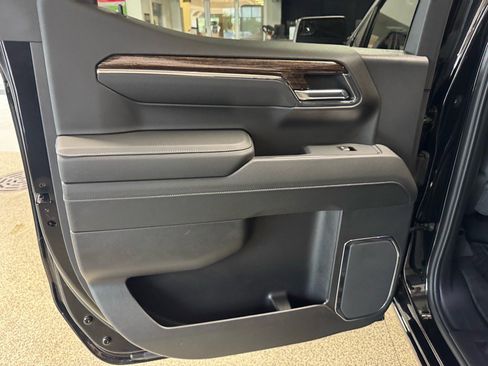 Used 2024 GMC Sierra 1500 Elevation w/ X31 Off-Road Package image 10