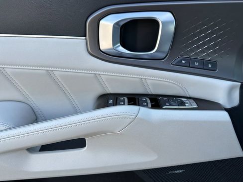 New 2026 Kia Sorento SX Prestige AWD/4WD image 11