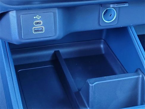 New 2026 Ford Maverick XL image 21