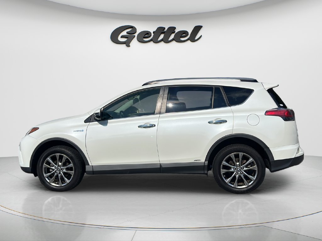 Used 2018 Toyota RAV4 Limited AWD/4WD image 8