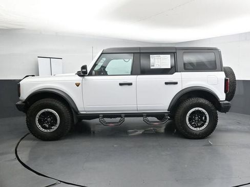 Used 2024 Ford Bronco Badlands AWD/4WD image 6
