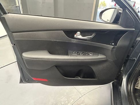 Used 2023 Kia Forte GT-Line FWD image 15