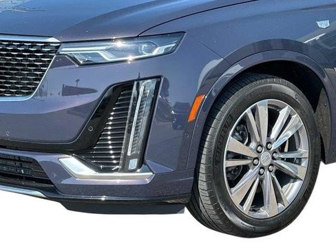 Certified 2024 Cadillac XT6 Premium Luxury w/ Technology Package FWD image 10