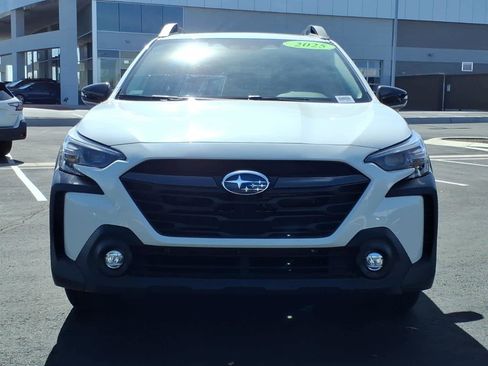 Certified 2025 Subaru Outback Premium w/ Popular Package #1A image 2