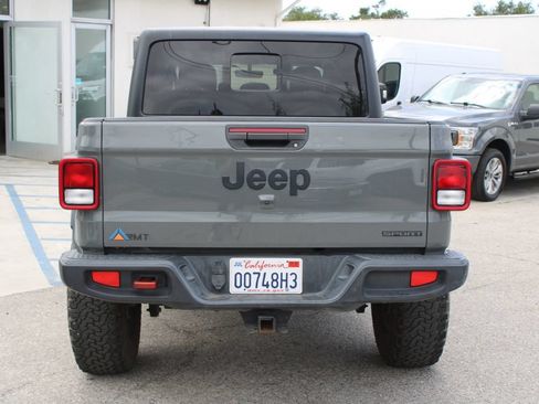 Used 2021 Jeep Gladiator Sport AWD/4WD image 5