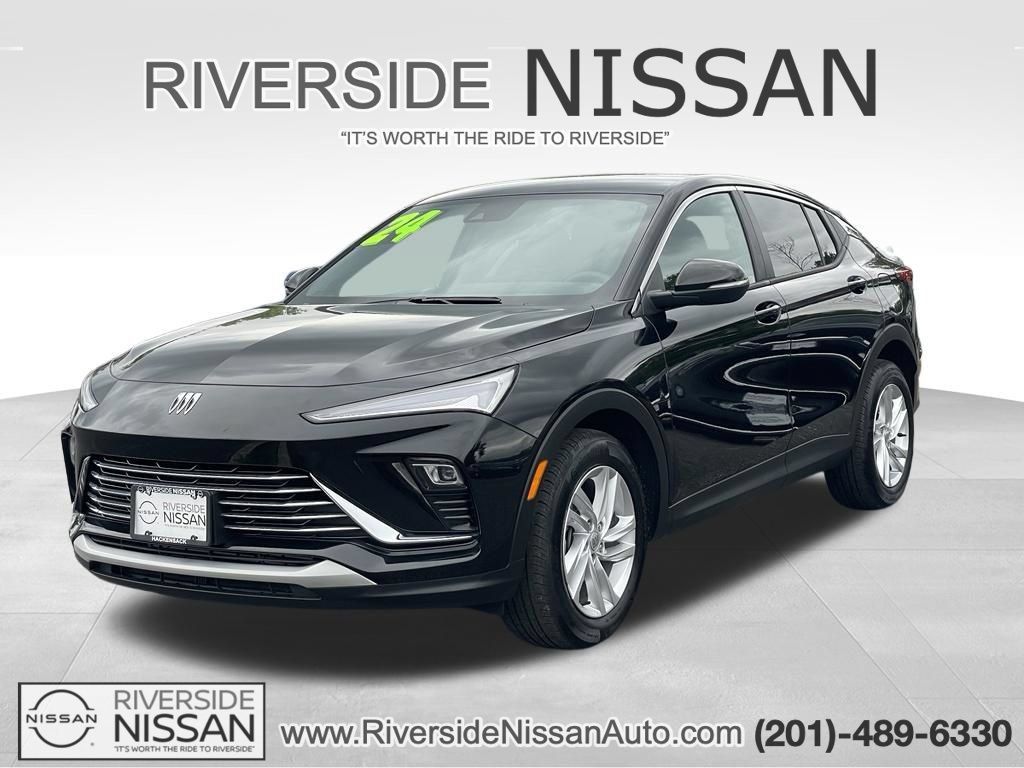 Used 2024 Buick Envista Preferred w/ Advanced Safety Package FWD image 1