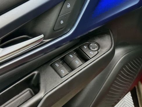 Used 2024 Chevrolet Equinox EV LT image 20