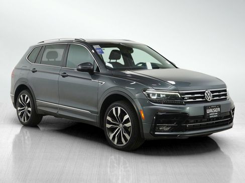 Used 2020 Volkswagen Tiguan SEL Premium R-Line image 7