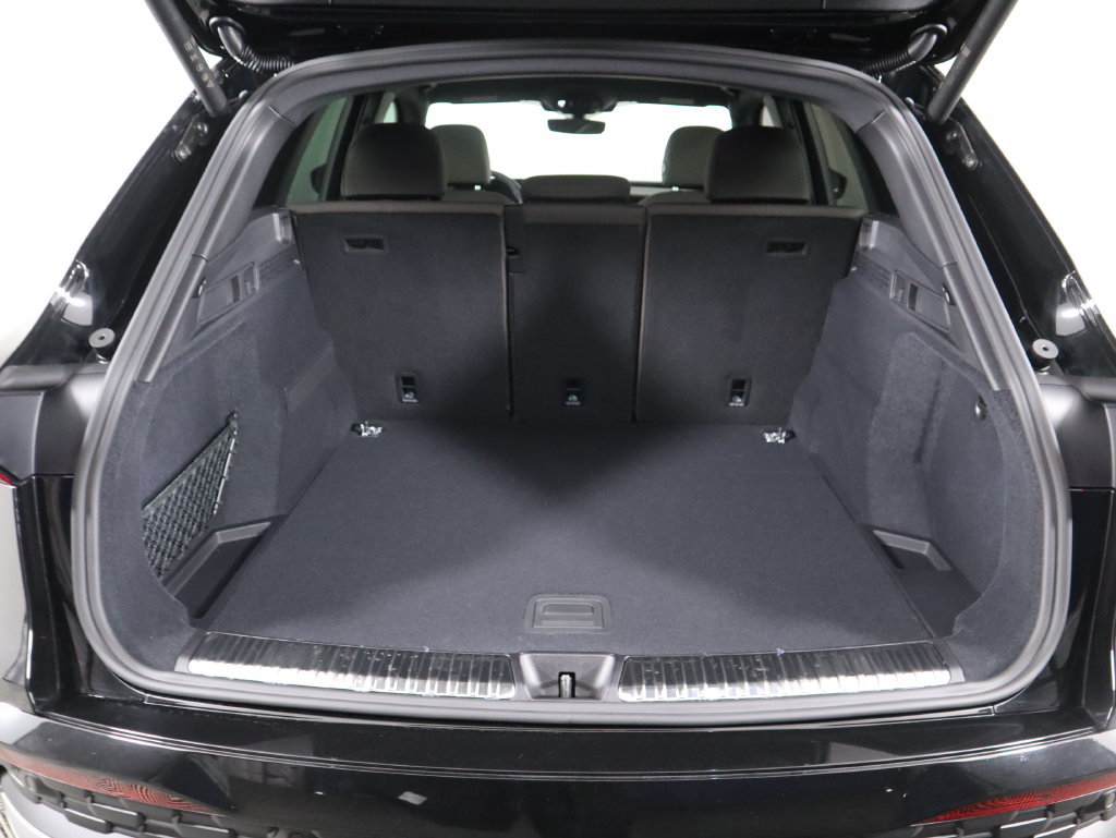 Used 2025 Audi Q5 Premium w/ Premium Plus AWD/4WD image 30