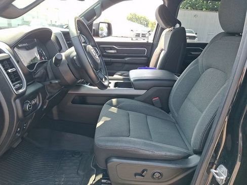 Used 2019 RAM 1500 Big Horn AWD/4WD image 15