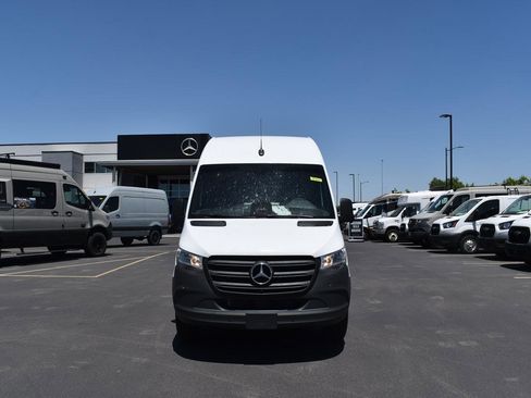 New 2025 Mercedes-Benz Sprinter 2500 image 2