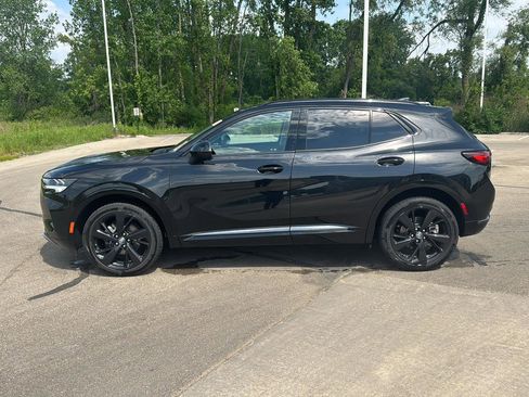 Used 2023 Buick Envision Preferred w/ Sport Touring Package AWD/4WD image 2