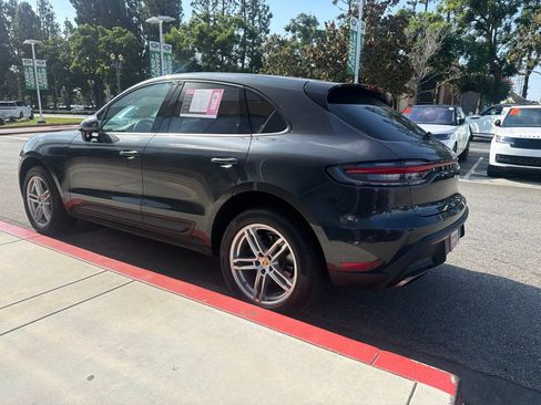 Used 2023 Porsche Macan AWD/4WD image 7