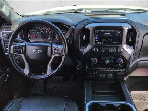Used 2019 Chevrolet Silverado 1500 LT Trail Boss AWD/4WD image 23