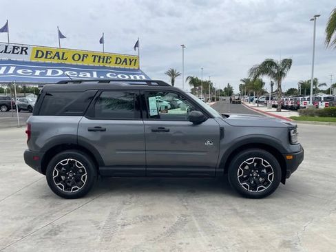 New 2026 Ford Bronco Sport Outer Banks AWD/4WD image 6