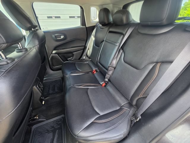 Used 2017 Jeep Compass Limited AWD/4WD image 19