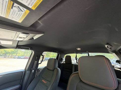 Used 2025 Nissan Frontier Pro-X w/ Pro Convenience Package RWD image 22