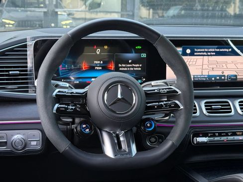 Used 2025 Mercedes-Benz GLE 53 AMG 4MATIC Coupe image 39