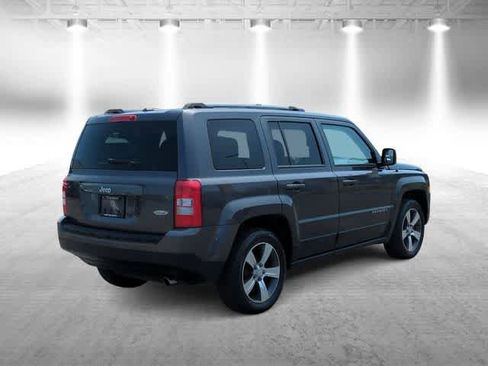 Used 2016 Jeep Patriot High Altitude FWD image 8