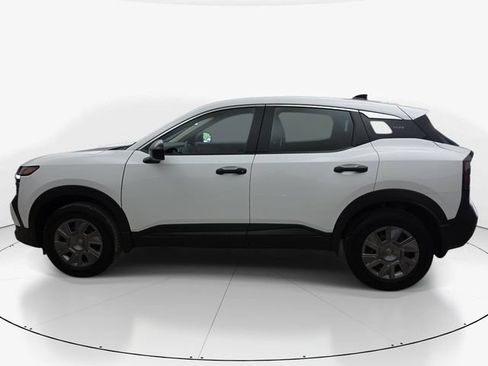 Used 2026 Nissan Kicks S FWD image 9