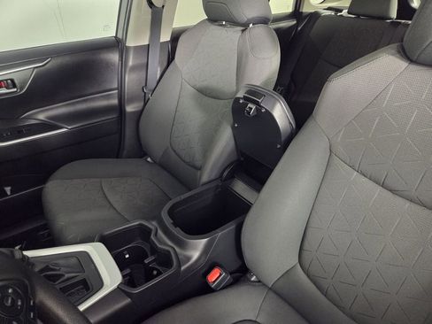 Used 2023 Toyota RAV4 XLE w/ Convenience Package AWD/4WD image 20