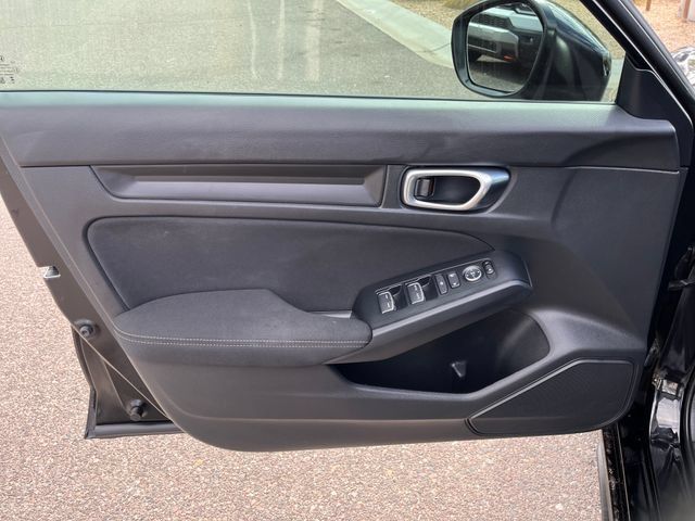 Certified 2025 Honda Civic Sport image 4