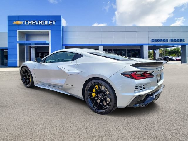 New 2026 Chevrolet Corvette Z06 RWD image 3