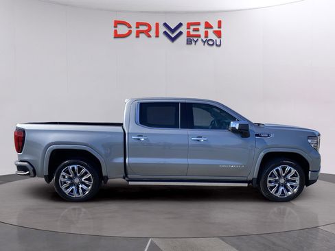 New 2026 GMC Sierra 1500 Denali w/ Denali Reserve Package image 8