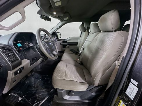 Used 2018 Ford F150 XLT image 14