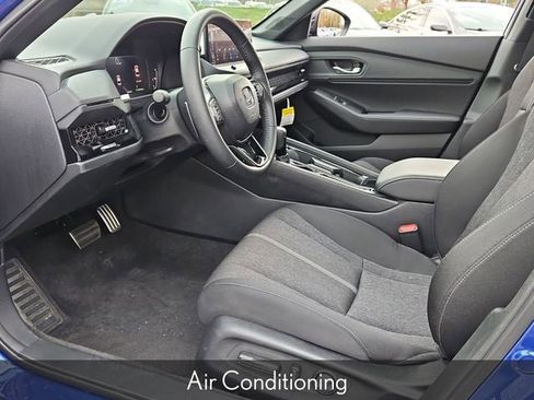 Certified 2025 Honda Accord Sport image 17