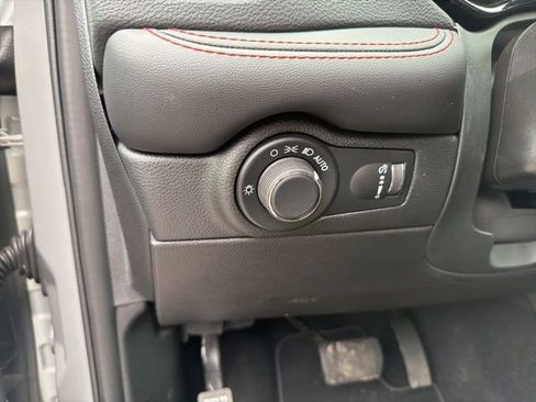 Used 2026 Dodge Durango GT AWD/4WD image 11