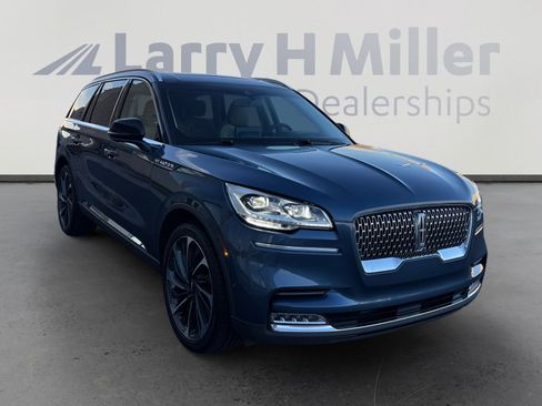 Used 2020 Lincoln Aviator Reserve w/ Equipment Group 202A image 7