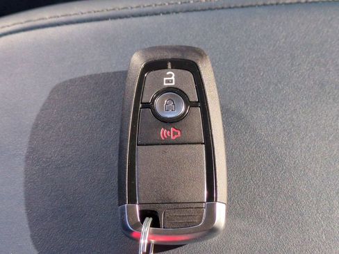 New 2026 Ford Maverick XLT image 28