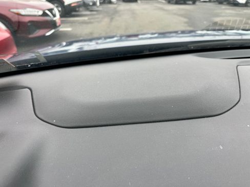 Used 2025 Kia K4 LXS image 34