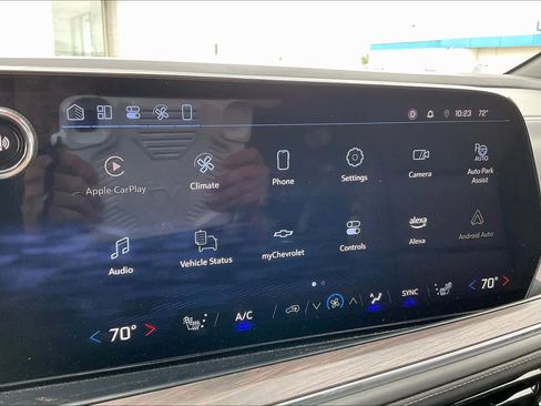 Used 2025 Chevrolet Tahoe LT image 30