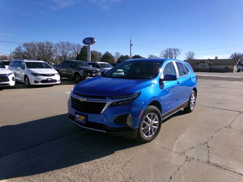 Used 2024 Chevrolet Equinox LT image 7