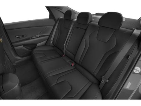 Used 2024 Hyundai Elantra Limited FWD image 17