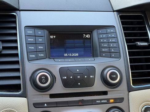 Used 2019 Ford Taurus SE FWD image 20