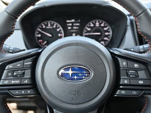 New 2025 Subaru Crosstrek 2.5i Limited w/ Crosstrek Mirror Package image 29